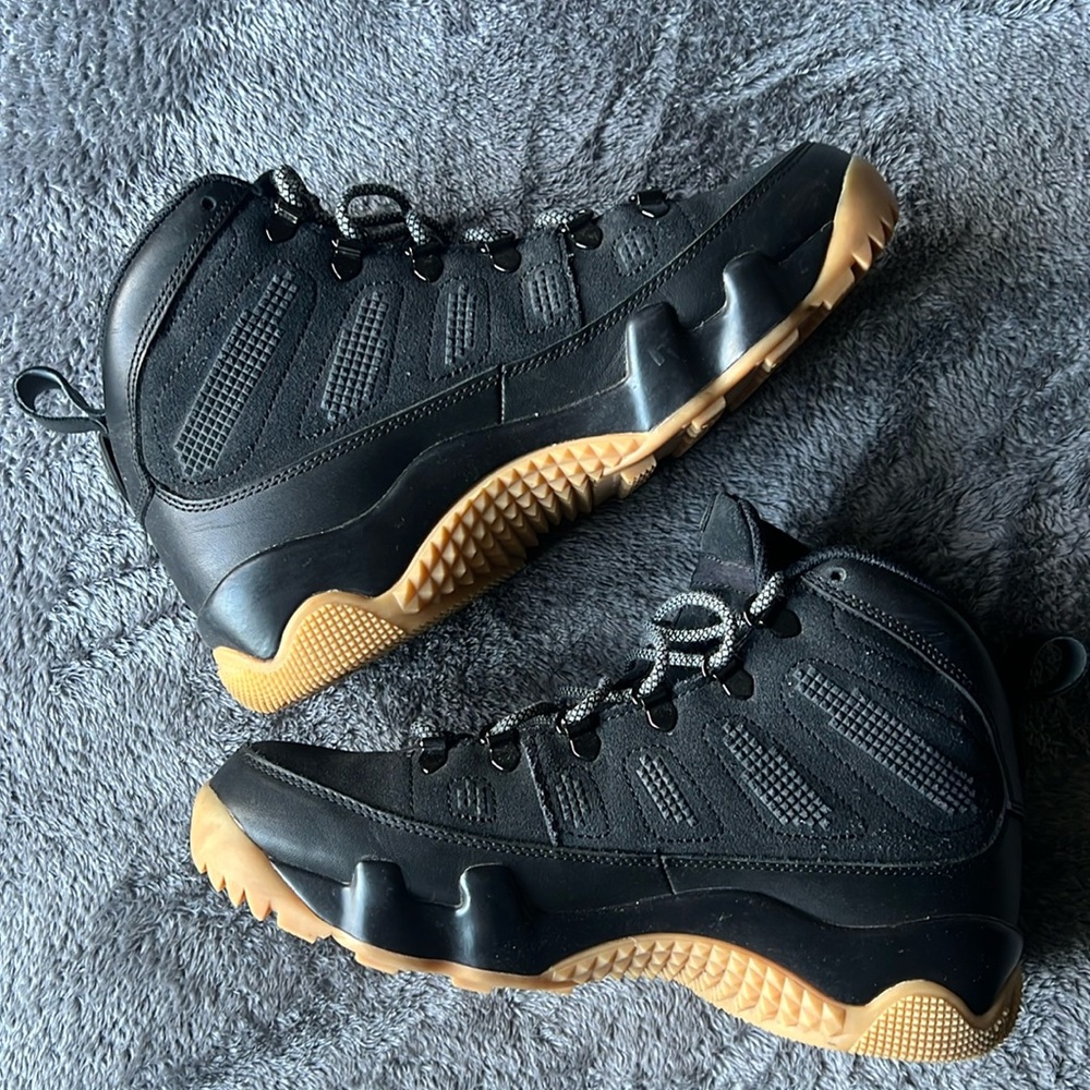 Air Jordan 9 Retro Boot NRG